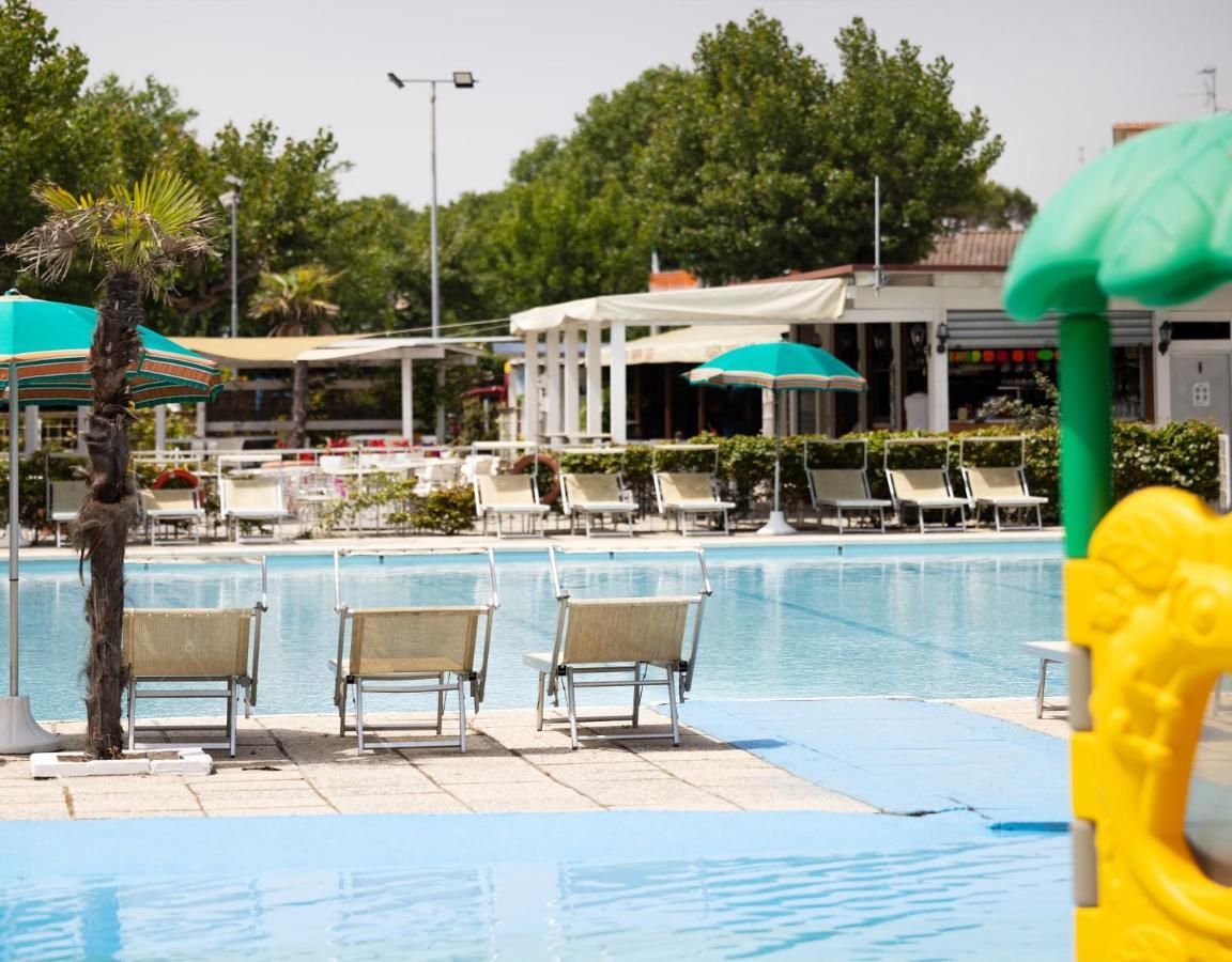 Camping Classe Village Lido di Dante Extérieur photo