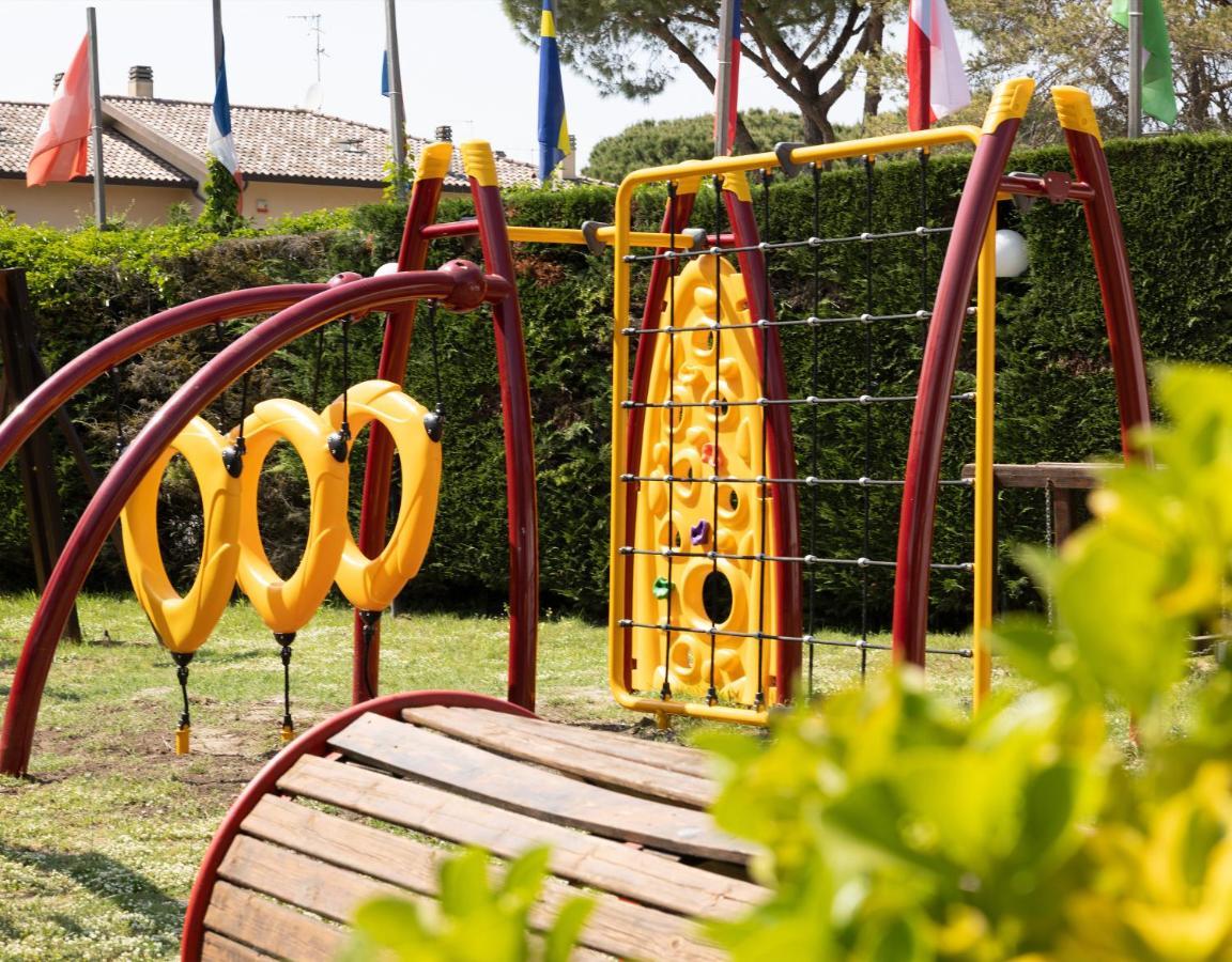 Camping Classe Village Lido di Dante Extérieur photo